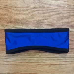 Warm headband for figure skating